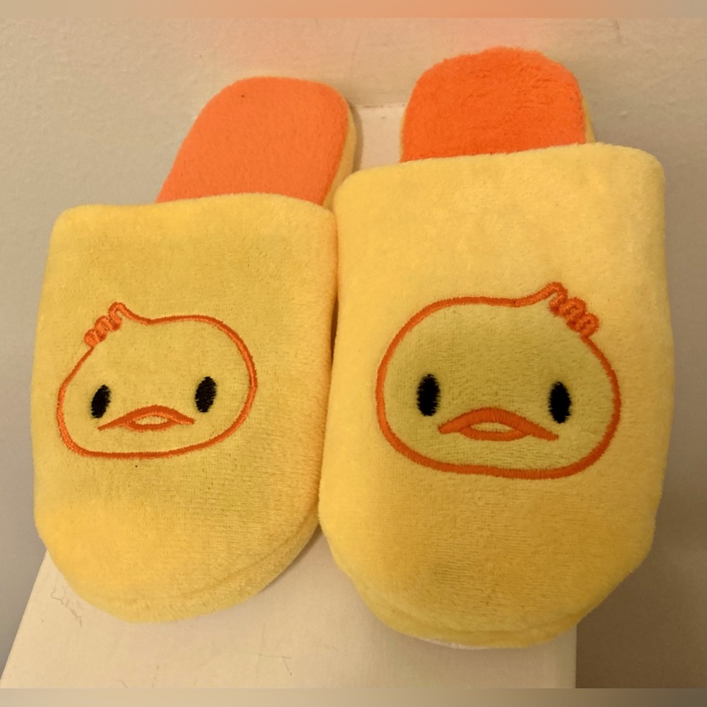 Chick. Animal Slippers (For Adults) ONE SIZE